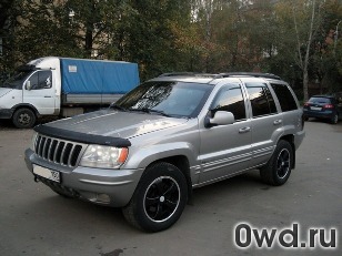 Битый автомобиль Jeep Grand Cherokee